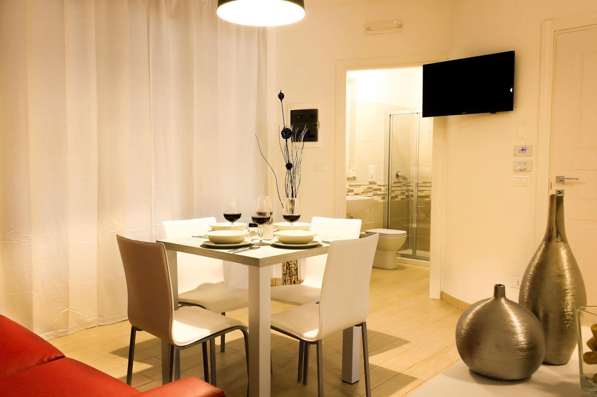 Hotel Rossovino Όπως Εξωτερικό φωτογραφία