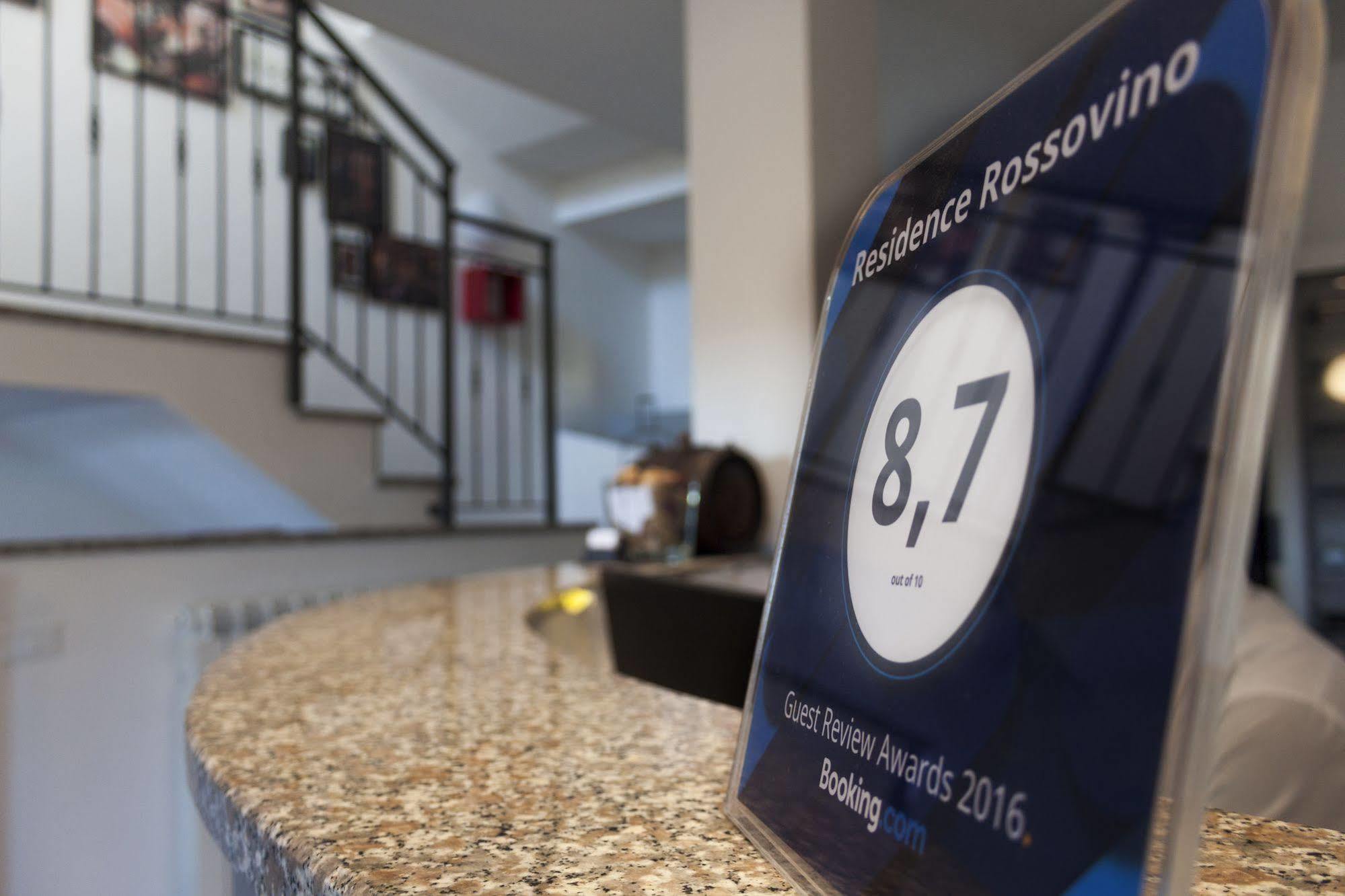 Hotel Rossovino Όπως Εξωτερικό φωτογραφία